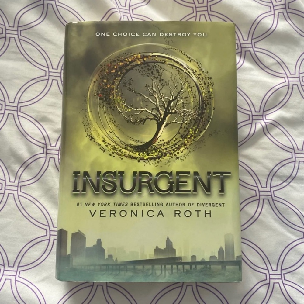 Veronica Roth Book Bundle - Picture 2 of 12